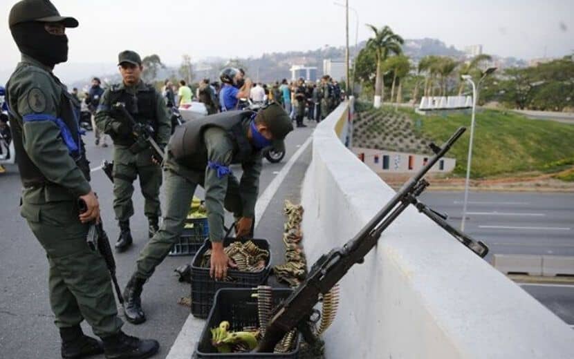 Venezuela’da Darbe Girişimi
