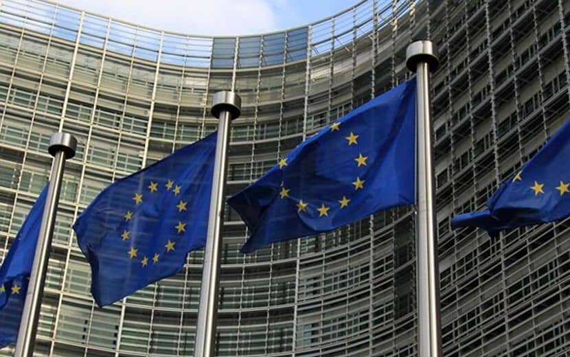AB, Türkiye’yi Kara Listeye Almayı Erteledi
