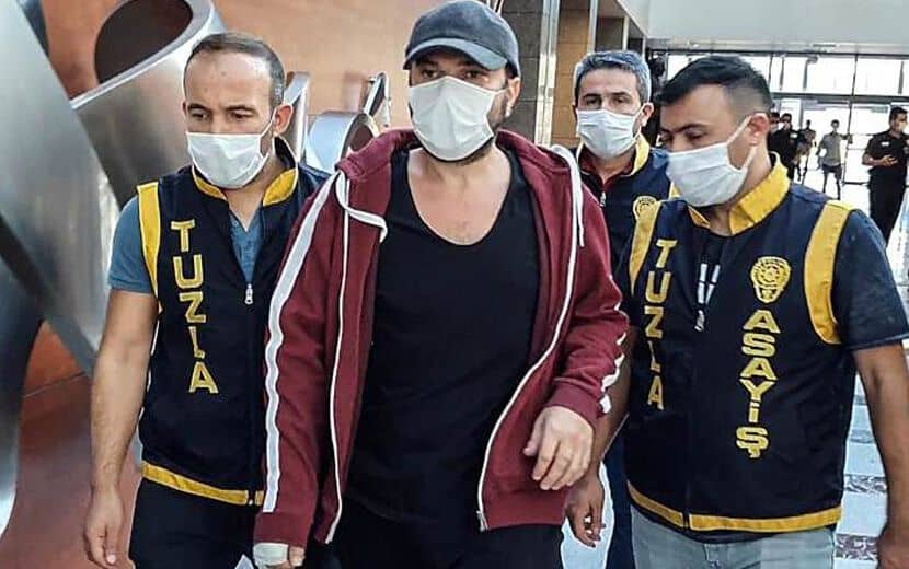 Saldırgan Şarkıcı Halil Sezai Tutuklandı