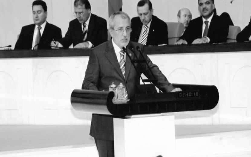 Eski Ak Partili Vekil İhsan Arslan: Bizi Kim İktidara Taşıyacaksa Onlarla İş Tuttuk!