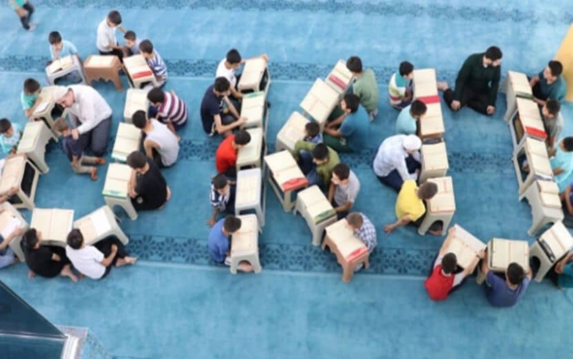 KKTC’de Gavur Zulmü: Kur’an Kursları Kapatılıyor!