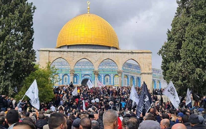 Hizb-ut Tahrir, Aksa’da Hilafet İçin Çağrıda Bulundu