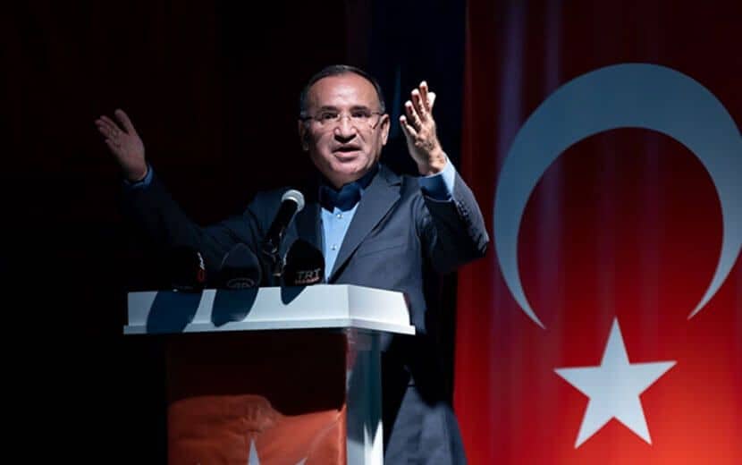 Bozdağ, 15 Temmuz Mesajında Kemalizmi Selamladı, Batıl Demokrasi Kutsandı