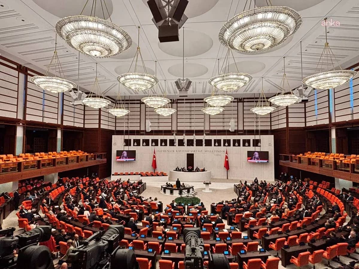 “Terörsüz Türkiye” Yasası TBMM’de Onaylandı