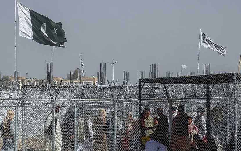 Afganistan'dan, Pakistan’a Misilleme