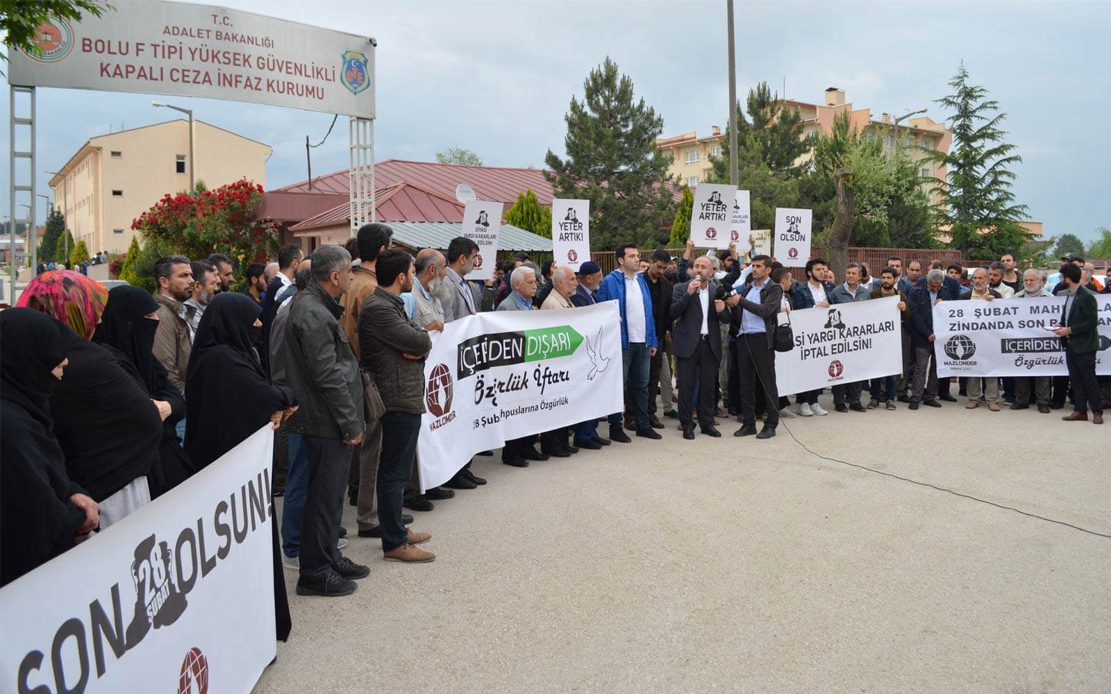 MAZLUMDER’den Bolu Cezaevi Önünde İftarlı Basın Açıklaması