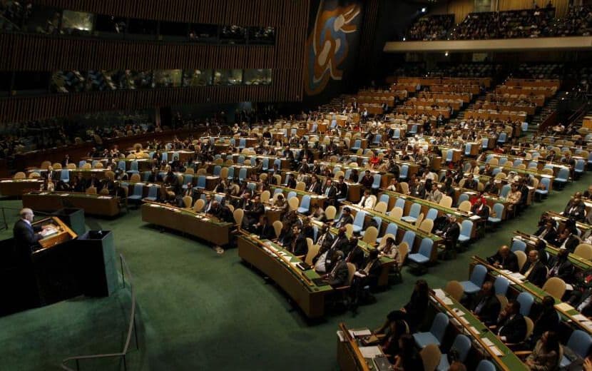 57 İslam Beldesi Filistin’i BM’nin Vicdanına Terk Etti