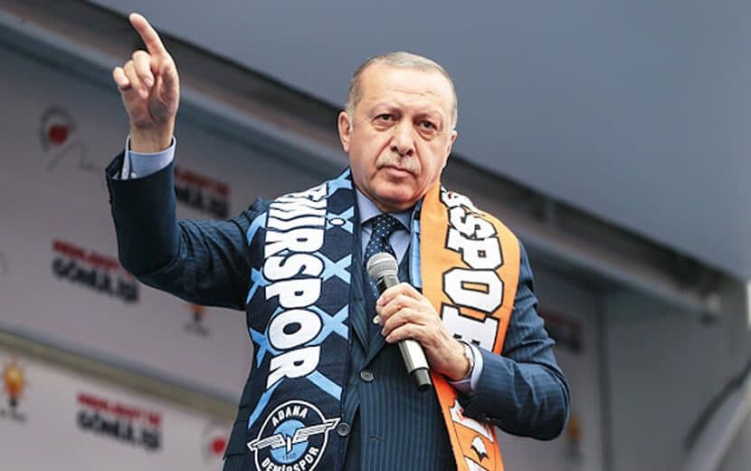 Erdoğan, Ezan Videosunu Mitinginde Kullandı