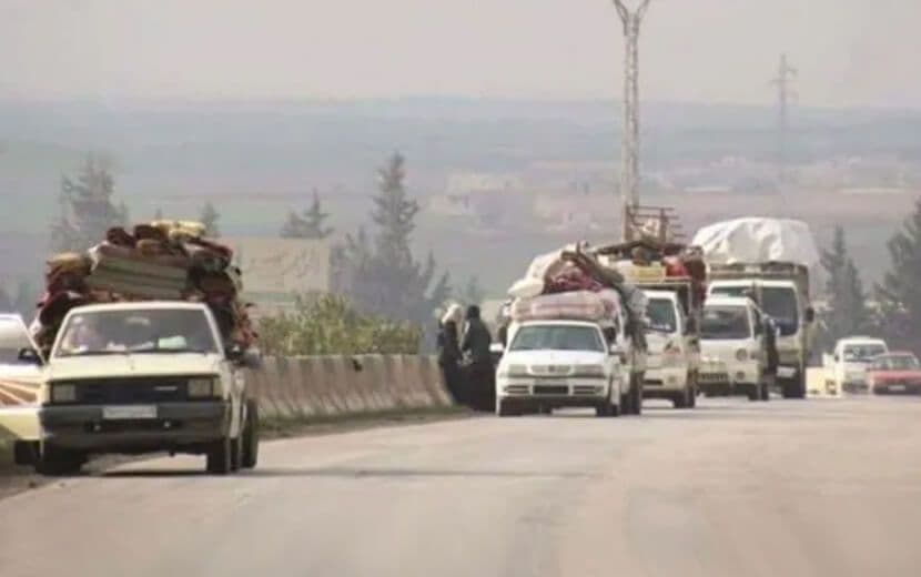 Rusya ve Esed Katliamından Kaçan ‘1 Milyona Yakın Sivil’ Türkiye Sınırında!