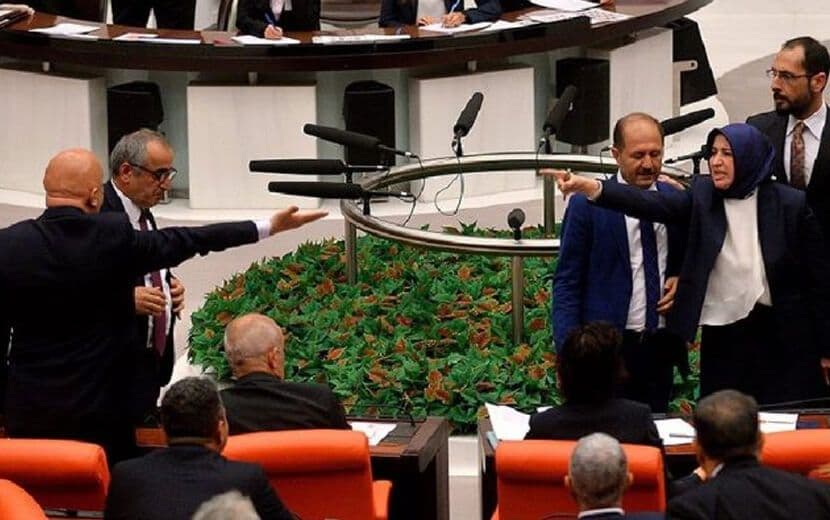 20 Yıl Sonra Meclis’te Yine Kemalist Zorbalık