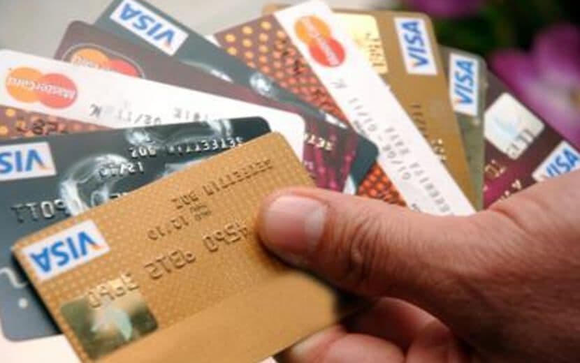 Cuma Alışverişinde Kapitalizmin Kalesi Bankalar Kazandı