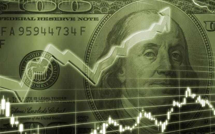 Dolar Tırmanmaya Devam Ediyor