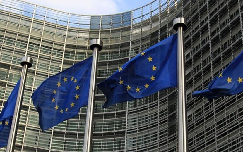 AB, Türkiye’yi Kara Listeye Almayı Erteledi