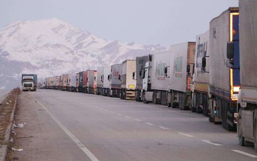 Koronavirüs Nedeniyle Türkiye-İran Sınırı Kapatıldı