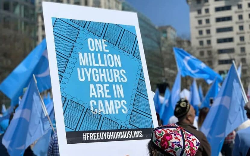 Uygur Kadın İkamet Adresini Değiştirince Tutuklandı!