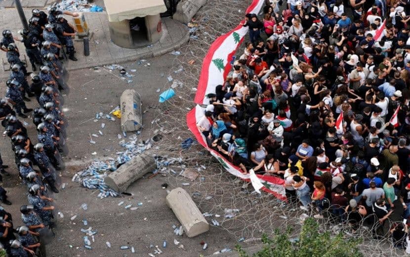 Lübnan IMF’e Teslim Ediliyor