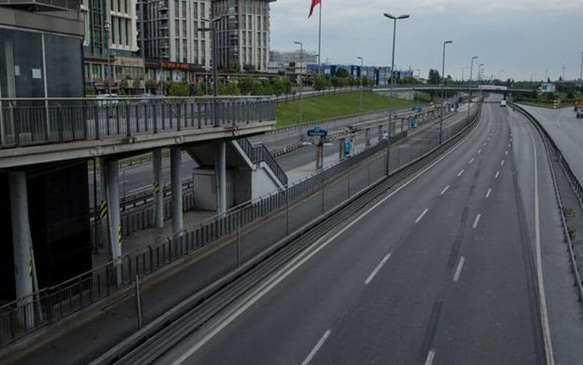 Plansız Programsız Sokağa Çıkma Yasağı