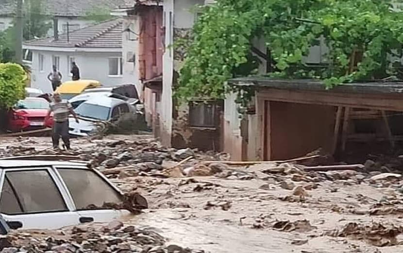 Bursa’da Sel Felaketi: 2 Ölü, 4 Kayıp