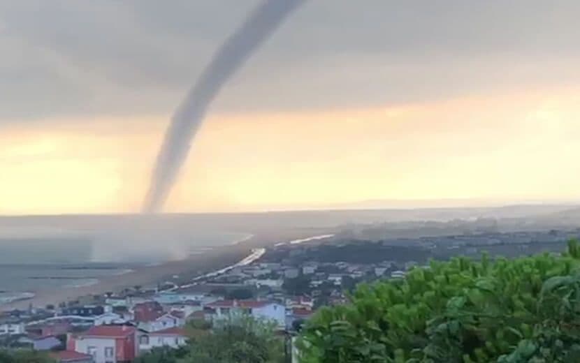 Sağanak ve Fırtına İstanbul’u Vurdu
