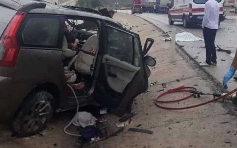 Tokat’ta Trafik Kazası: 3 ölü, 5 yaralı