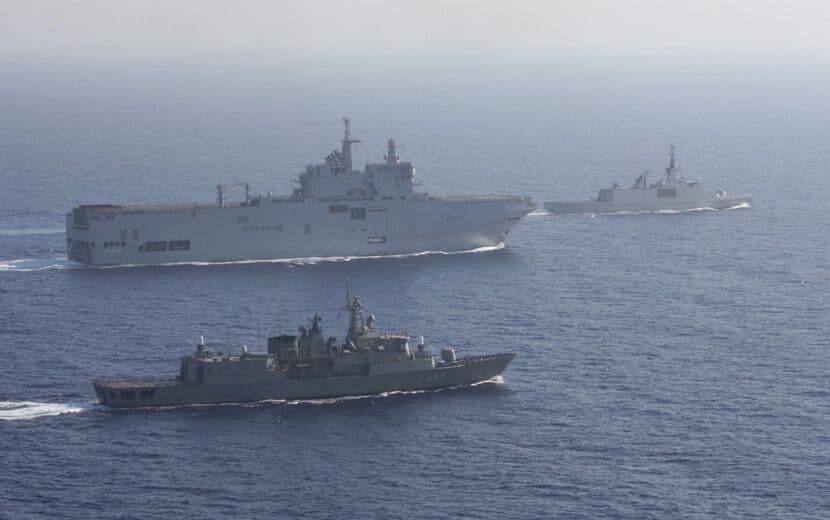 İngiltere’den Doğu Akdeniz’de Gövde Gösterisi