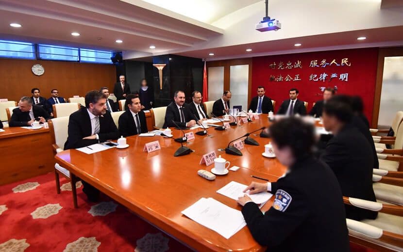 Türkiye’nin Hâkim ve Savcıları Çin’den Adalet(!) Öğreniyor