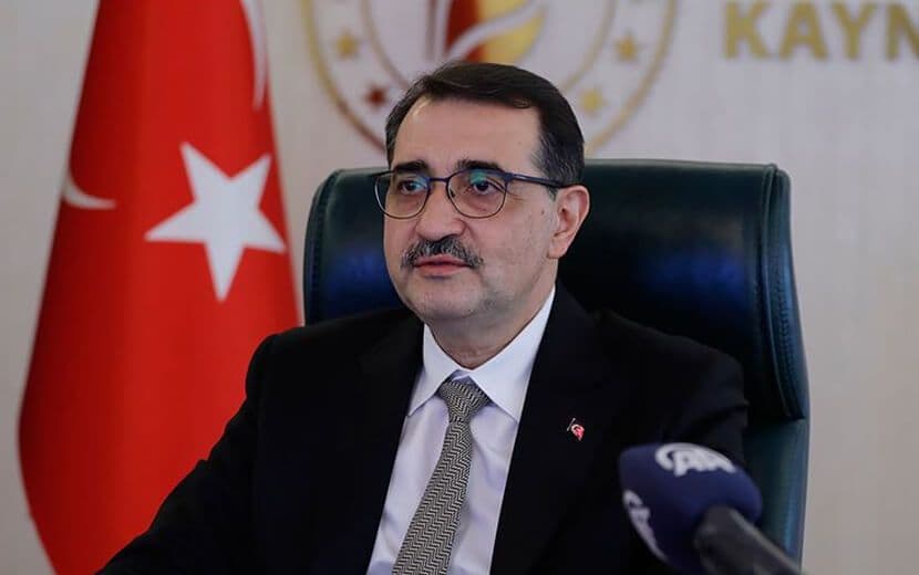 Bakan Doğalgaz Tüketimiyle Övünürken, Halk Faturaları Merak Ediyor!