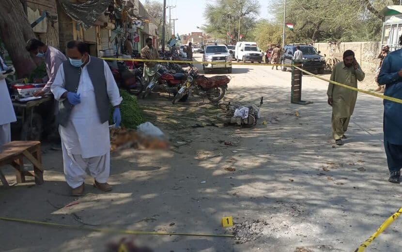 Pakistan’da Bombalı Saldırı: 16 Yaralı!