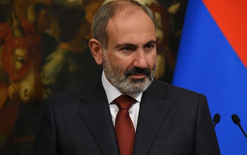 Paşinyan: "Ülkede Darbe Girişimi Var!"