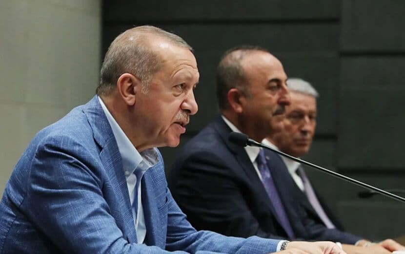 AK Parti MYK “Amirallerin Bildirisini” Görüşmek Üzere Toplanıyor