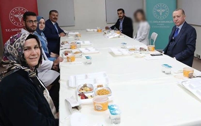 Erdoğan, Seri İftar Programlarına Devam Ediyor