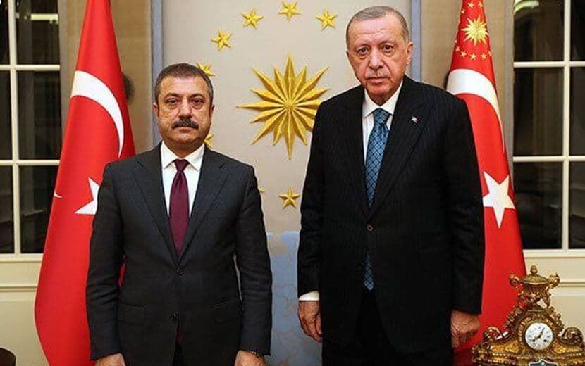 TCMB’de 3 Kişi Görevden Alındı: Dolar Rekor Tazeledi