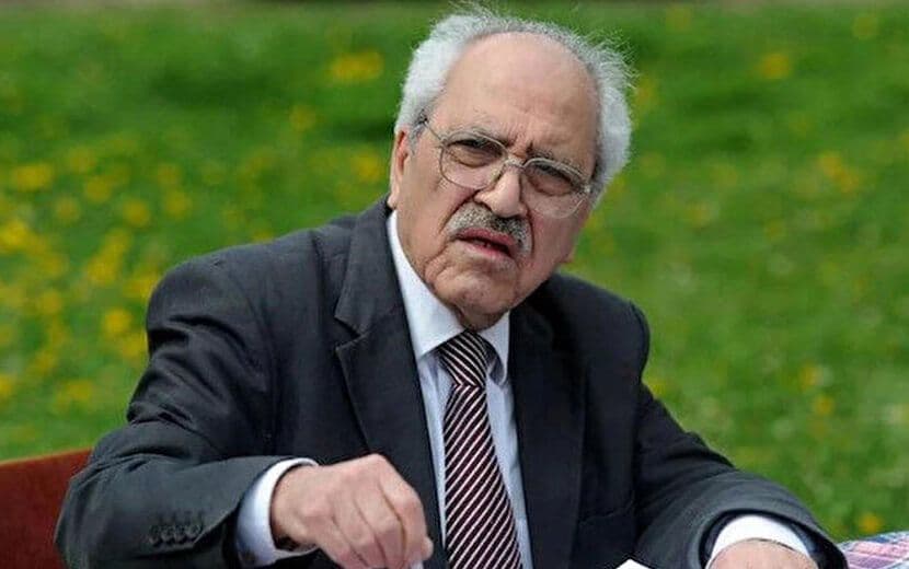 Sezai Karakoç Vefat Etti