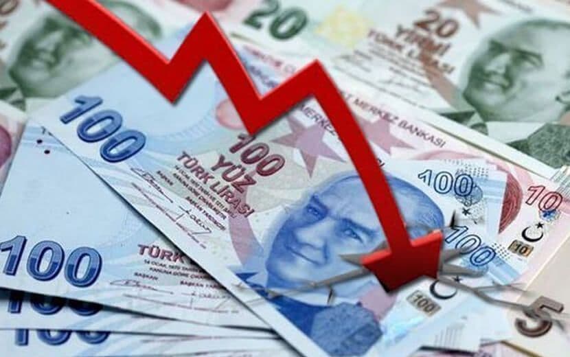 Bu yıl Dolar Karşısında Yüzde 50 Değer Kaybeden TL Eriyor