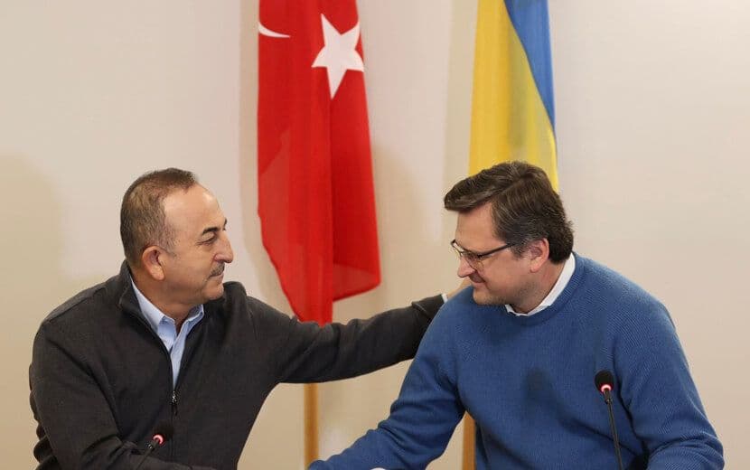 Çavuşoğlu: “Ukrayna, Türkiye’ye Garantörlük Teklif Etti”