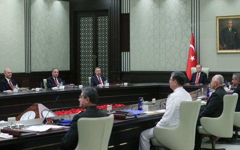 YAŞ Kararları: Deniz ve Hava Kuvvetleri Komutanları Değişti