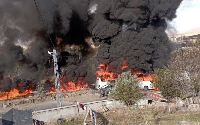 Ağrı’da Yolcu Otobüsü Tankerle Çarpıştı: 7 Ölü 