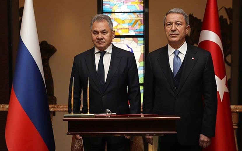 Akar-Şoygu Görüşmesi: Ukrayna’da Ateşkes Çağrısında Bulunuldu