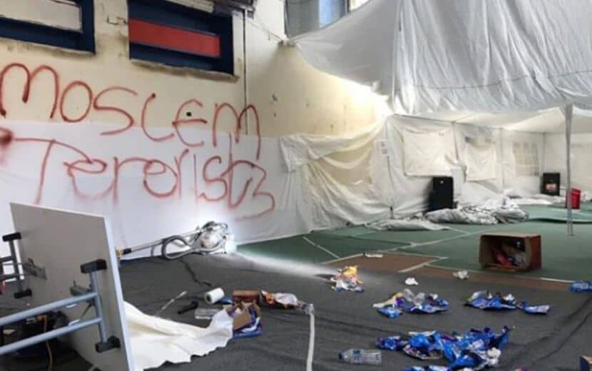 İngiltere’de İslam’a ve Müslümanlara Yönelik Saldırılar Yüzde 600 Arttı
