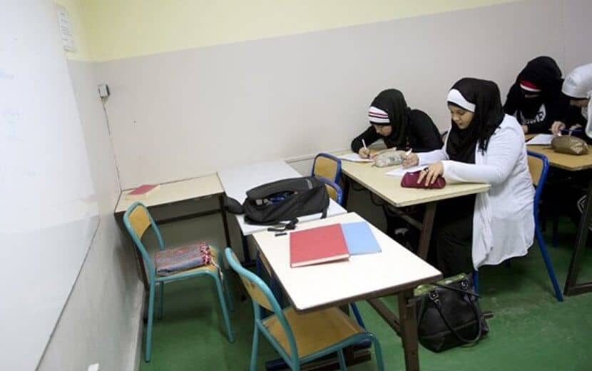 İsveç’te Başörtüsü Yasağını Uygulamayan Okul Müdürü Görevden Alındı!