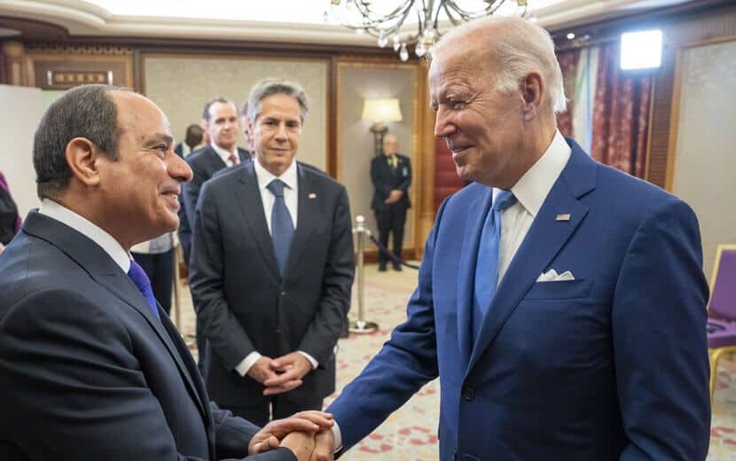 ABD Liderliğindeki "Rabia" Katliamının 9. Yıldönümünde Adım Adım Sisi İle Normalleşme