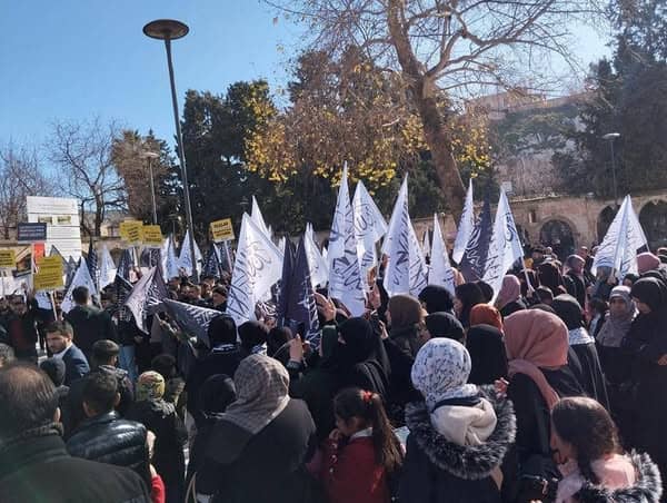 “Duvarlar Yıkılsın Kapılar Açılsın”