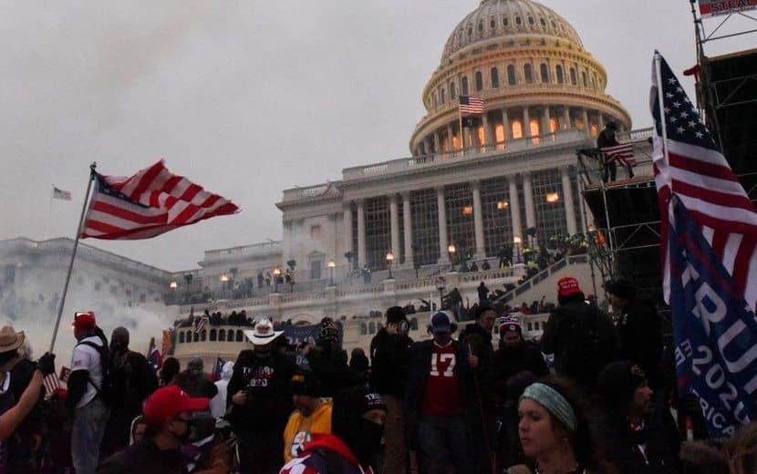 Washington Eksenindeki Başkentlerin Kilitlendiği ABD Ara Seçimleri Bugün