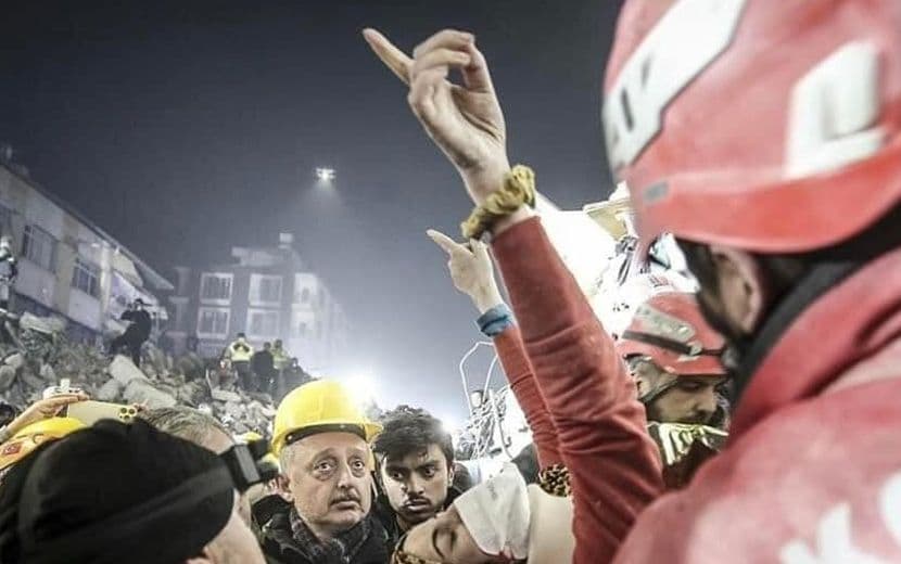 Allahuekber: 209 Saat Sonra Kelime-İ Şahadet Getirerek Çıktı