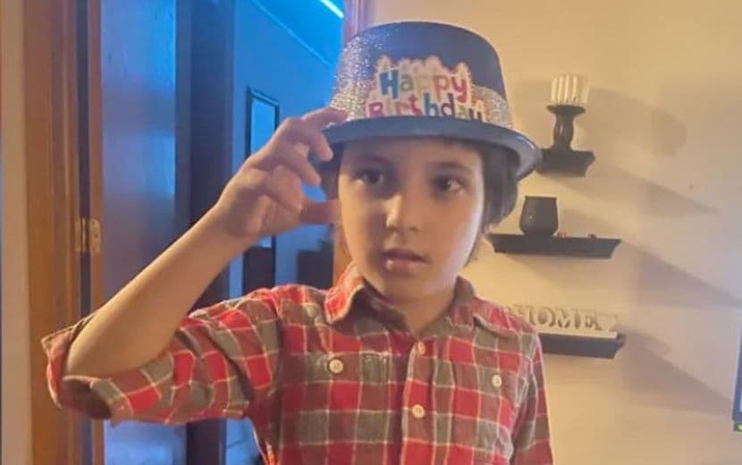 ABD’de 6 Yaşındaki Filistinli Çocuk 26 Yerinden Bıçaklanarak Öldürüldü