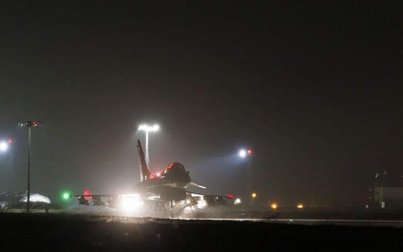 ABD ve İngiltere, Küresel Ticaretin Emniyeti İçin Yemen’i Hedef Aldı