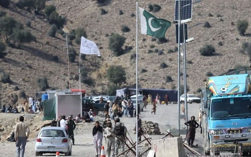 Afganistan-Pakistan Ateşkes Müzakereleri de Katar’a Taşınıyor