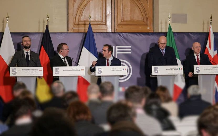 Avrupalı Savunma Bakanları Ukrayna İçin Toplandı