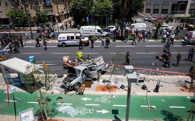 Cenin’deki Katliama Tel Aviv’de Misilleme