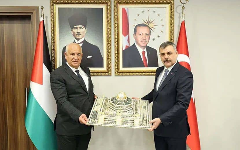 Çiftçi, “İki Devletli Planı” Çözüm Olarak Sundu